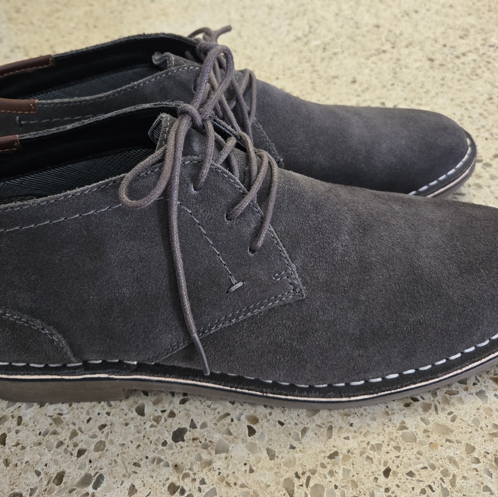 Kenneth Cole Suede Shoes